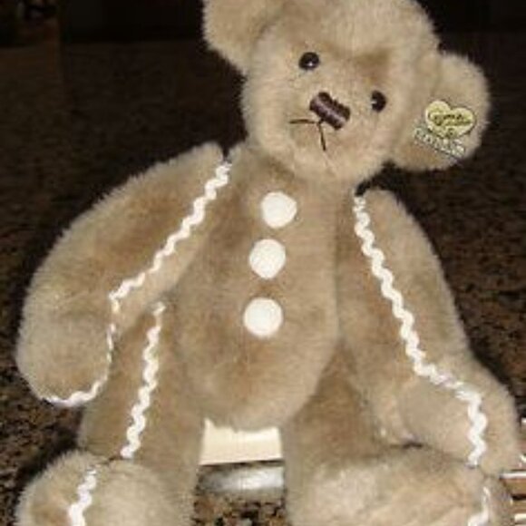 Annette Funicello Ginger Bear Christmas - Picture 2 of 2